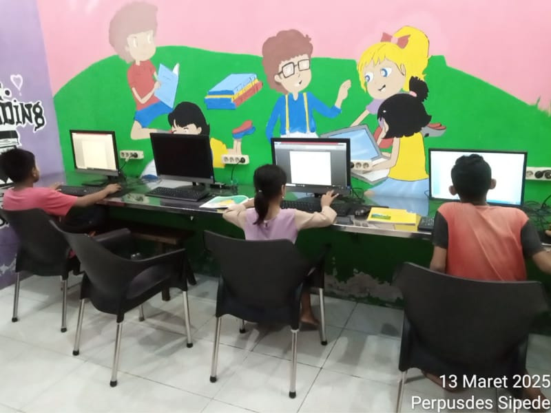 Kegiatan Membaca dan Belajar Komputer Tanggal 13 Maret 2025
