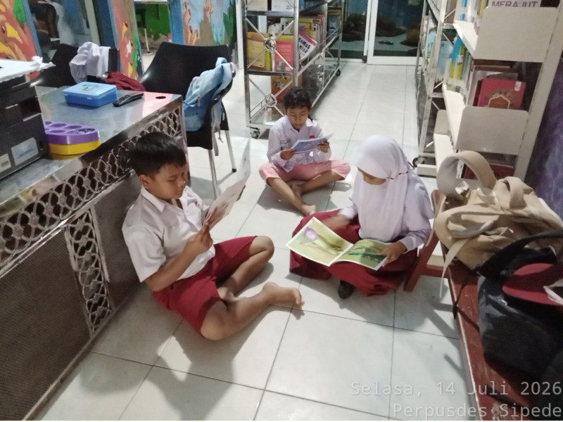 Kegiatan Membaca dan Belajar Komputer Tanggal 14 Juli 2026