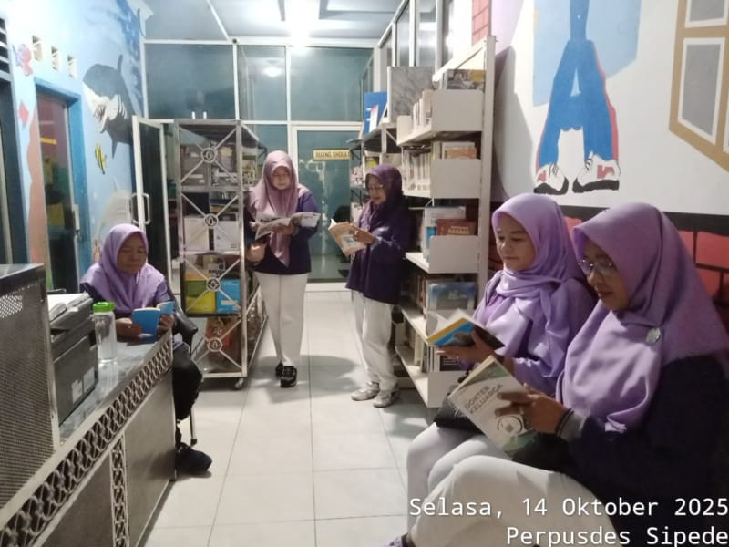 Kegiatan Membaca dan Belajar Komputer Tanggal 14 Oktober 2025