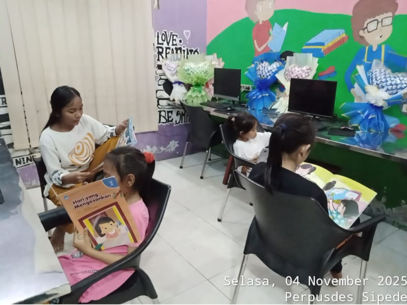 Kegiatan Membaca dan Belajar Komputer Tanggal 04 November 2025
