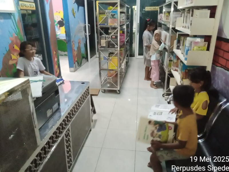 Kegiatan Membaca dan Belajar Komputer Tanggal 19 May 2025