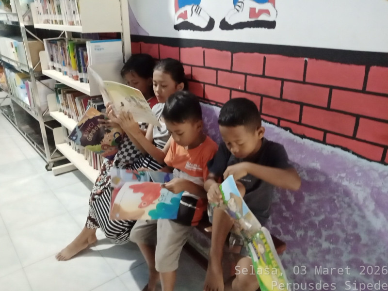 Kegiatan Membaca dan Belajar Komputer Tanggal 03 Maret 2026