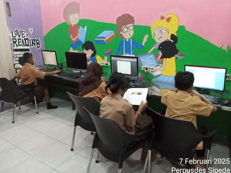Kegiatan Membaca dan Belajar Komputer Tanggal 07 Februari 2025