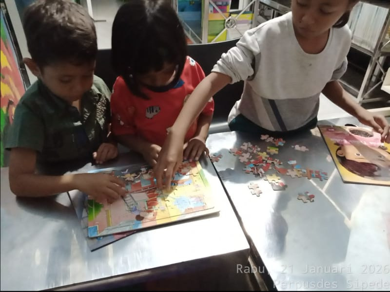 Kegiatan Membaca dan Belajar Komputer Tanggal 21 Januari 2026