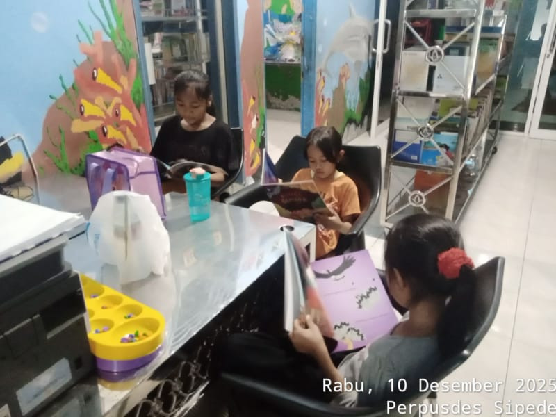 Kegiatan Membaca dan Belajar Komputer Tanggal 10 Desember 2025