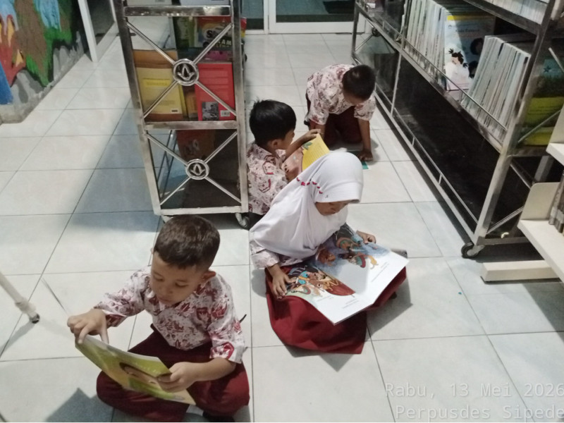 Kegiatan Membaca dan Belajar Komputer Tanggal 13 Mei 2026