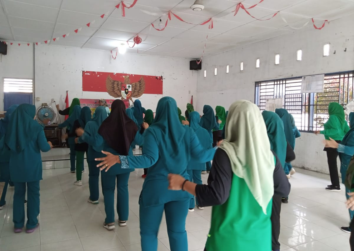 Kegiatan Senam Sehat Tanggal 03 Februari 2025