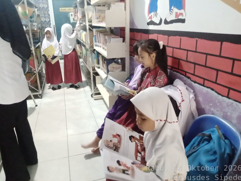Kegiatan Membaca dan Belajar Komputer Tanggal 14 Oktober 2026